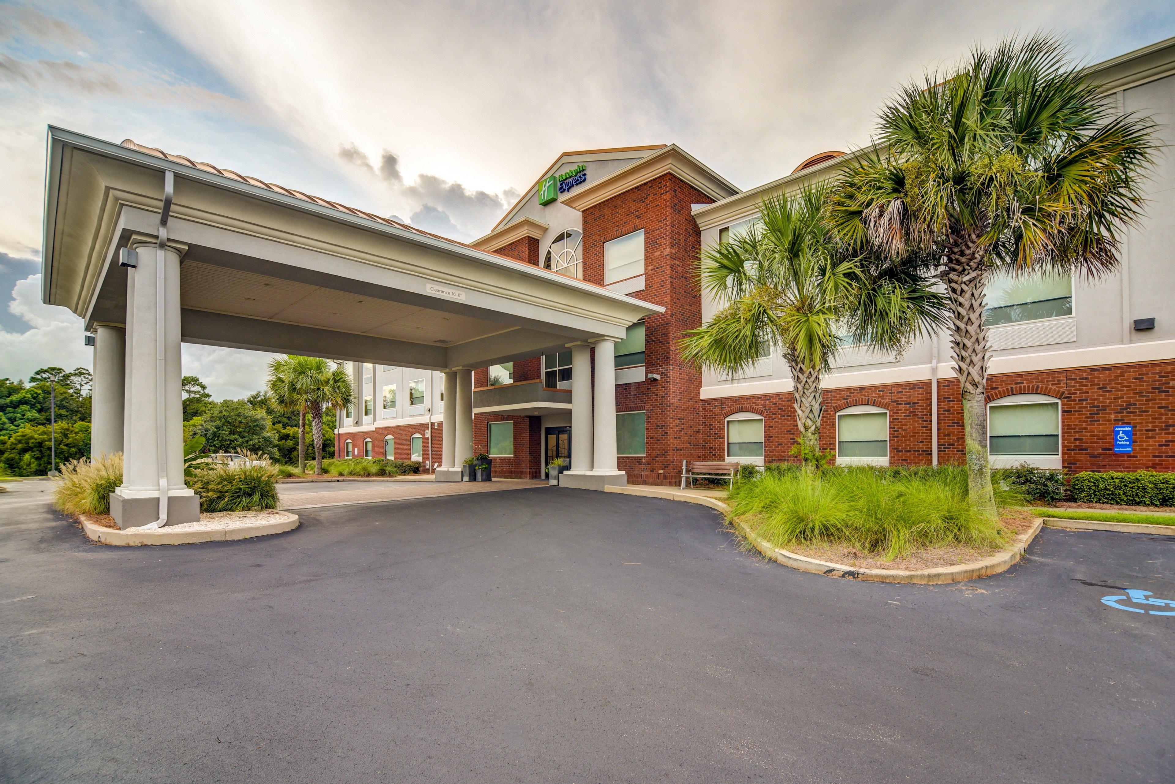 Holiday Inn Express Hotel & Suites Foley By Ihg Экстерьер фото