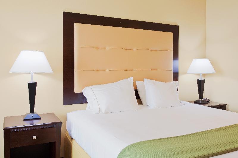 Holiday Inn Express Hotel & Suites Foley By Ihg Экстерьер фото
